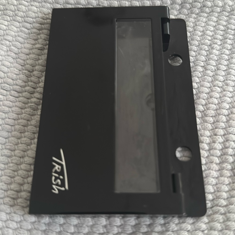 💯REFILLABLE MAGNETIC MAKEUP PAGE - PETITE